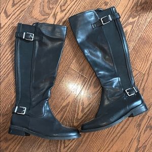 Black knee-high boots